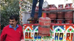 Modi announces reduction in LPG cylinder prices by Rs. 100