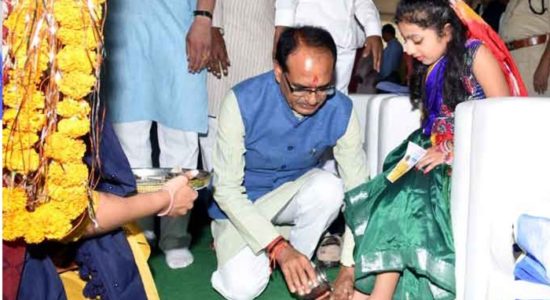 Girl child worship or Kanya Pooja