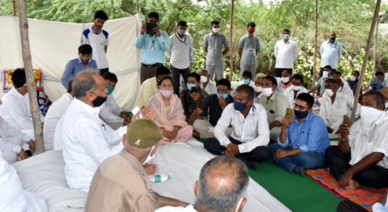 पाक विस्थापितों की मौत