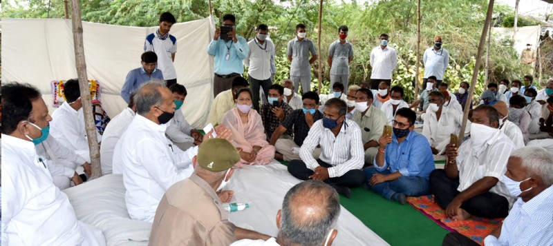 पाक विस्थापितों की मौत