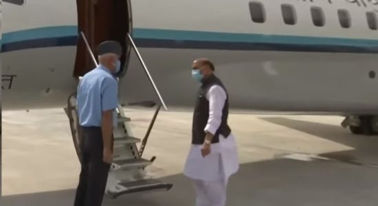 रक्षा मंत्री