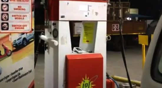 सीएनजी इंजनों