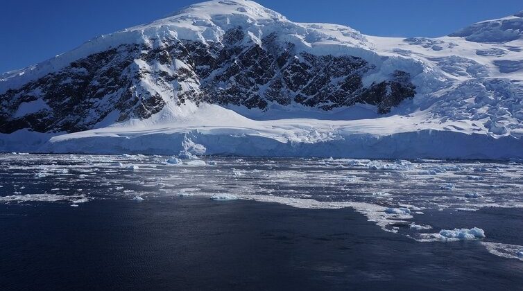 ग्लेशियरों