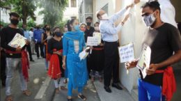 मास्क नहीं तो प्रवेश नहीं