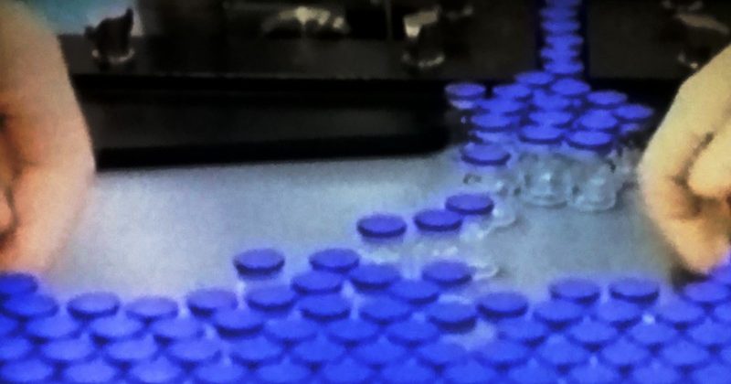 वैक्सीन लगाने