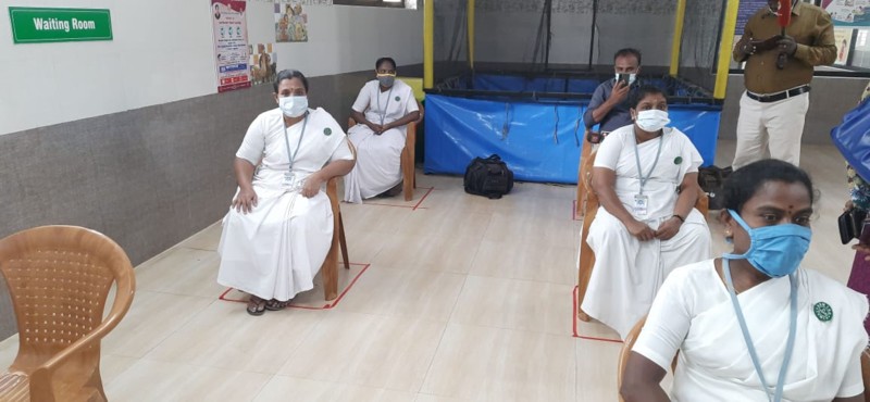 कोविद-19 टीकाकरण