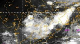 भारी बारिश