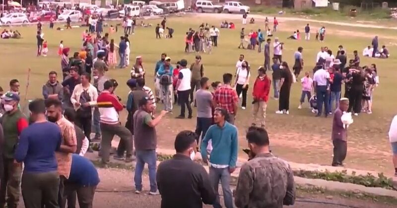 पर्यटकों द्वारा हिल स्टेेशनों पर