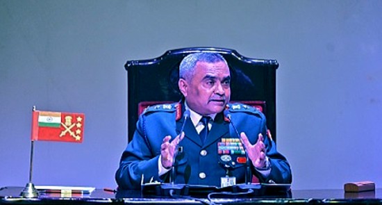 सीमाओं पर स्थिति