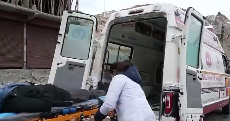 एम्बुलेंस सेवा 108