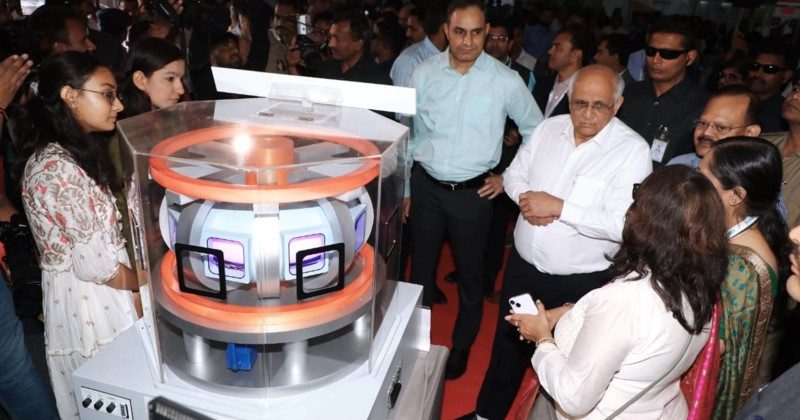 गूगल के साथ