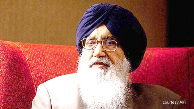 स्व. बादल के सम्मान में पूरे देश में दो दिनों का राजकीय शोक