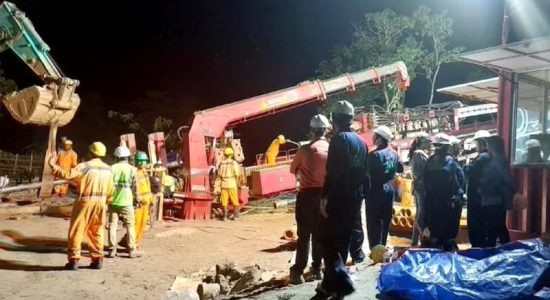 ब्रह्मपुत्र नदी के नीचे प्राकृतिक गैस पाइपलाइन