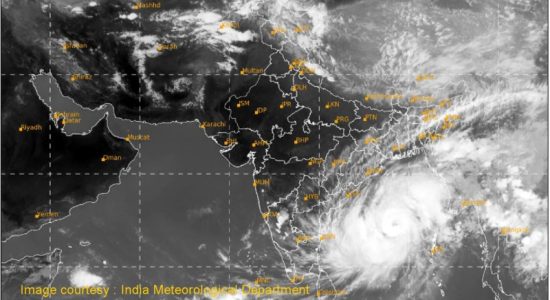 भीषण चक्रवाती तूफान मोचा