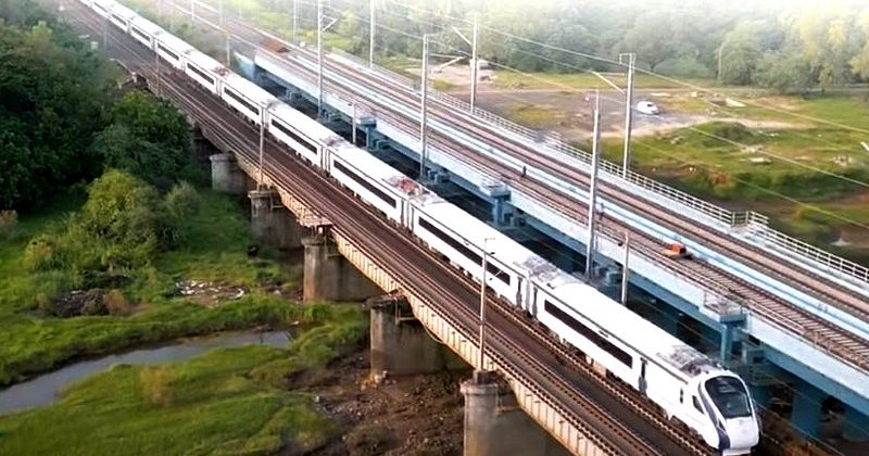 Delhi-Dehradun Vande Bharat Express train