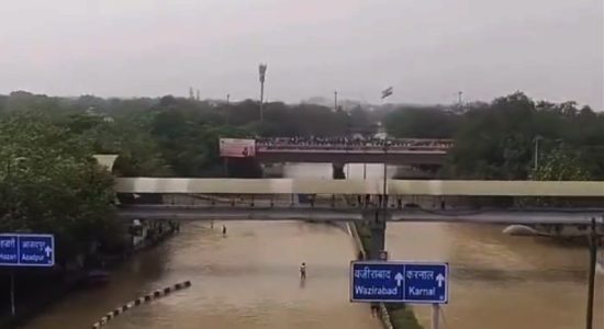 दिल्ली एनसीआर में बाढ़ का खतरा पूरी तरह खत्म नहीं