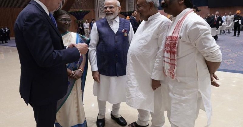 Prime Minister Narendra Modi introducing Nitish Kumar to the US President