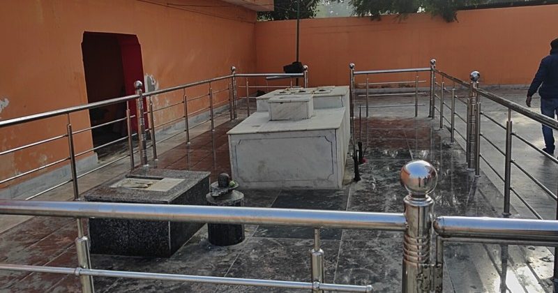 Restoration of the neglected mausoleum of Chakravarti king Dasharatha