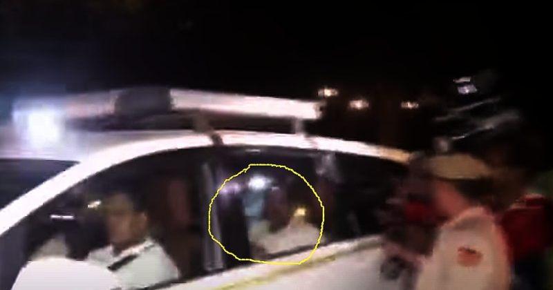 Arvind Kejriwal said, no obstacle can keep me inside