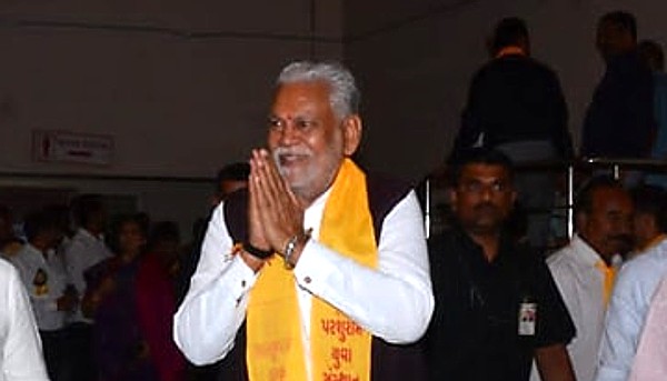 Dissatisfaction in Gujarat BJP, Purshottam Rupala starts campaigning