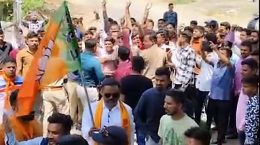 Kshatriya movement raging in Gujarat, protest against BJP candidate