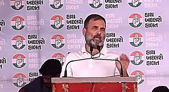 Modi wants to take away the right to reservation by making privatization a weapon