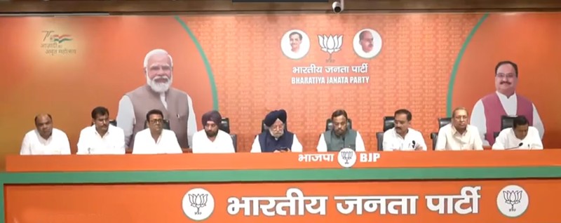 Lovely, who resigned from the post of Delhi Congress President, joins BJP