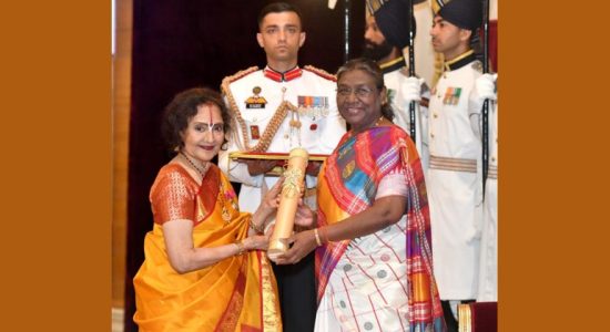 President Draupadi Murmu presented Padma Award, Padma Vibhushan to Vyjayantimala