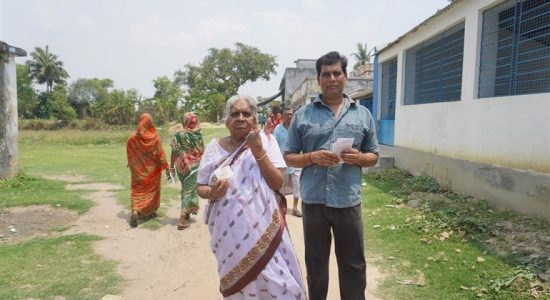 In the fourth phase.69.16 percent voting took place in 96 parliamentary constituencies