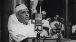 Priyanka Gandhi paid tribute to the sacred memories of the first Prime Minister