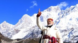 Does RSS also believe that Modi ji is the incarnation of God?