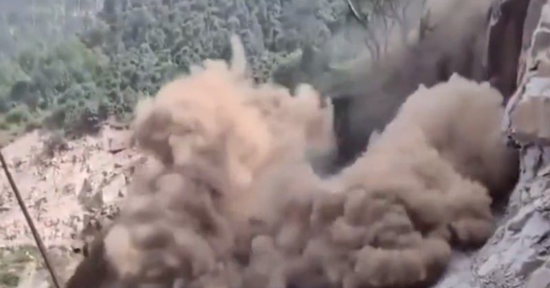 Massive landslide in Jammu and Kashmir; road, telecom supply badly affected