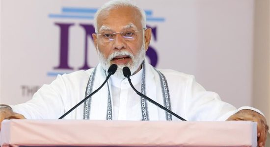 Prime Minister told media to increase citizens' sense of duty towards the constitution