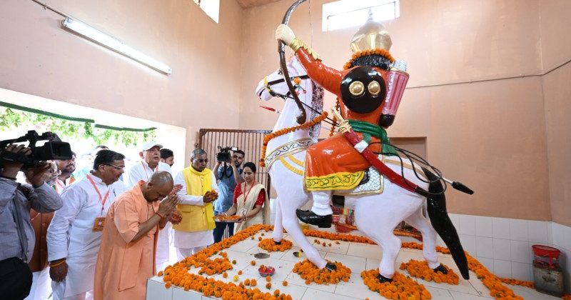 a 40-foot-high statue of Maharaja Suheldev made of bronze metal.
