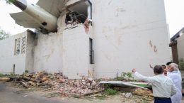 Ahmedabad plane crash, Modi visits crash site