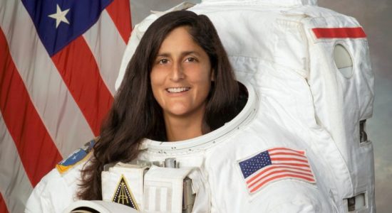 Astronaut Suni Williams to read a space-related book