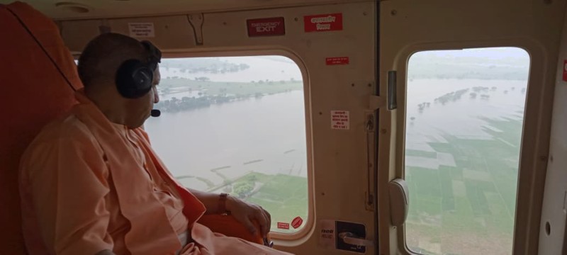 Yogi inspected the flood-affected areas in Ghazipur from a helicopter.