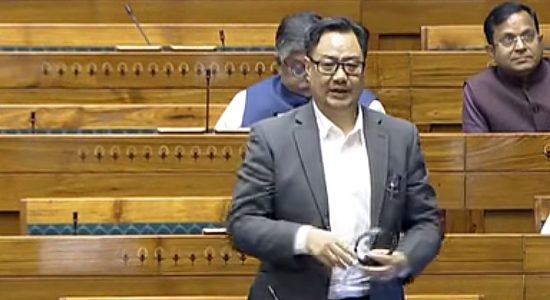 Government to bring privilege motion against Rahul Gandhi