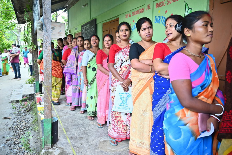 Heavy Voter Turnout in Tamil Nadu and West Bengal Assembly Elections