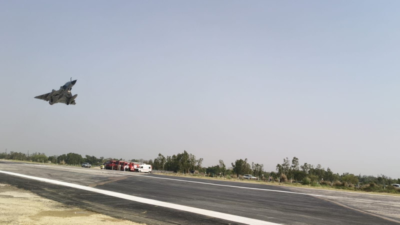 The Indian Air Force utilized the Purvanchal Expressway as an airstrip