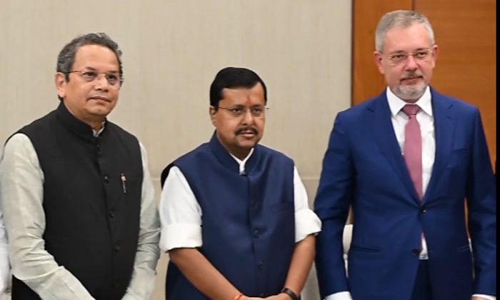 Russian Ambassador Denis Alipov Meets BJP President Nitin Nabin
